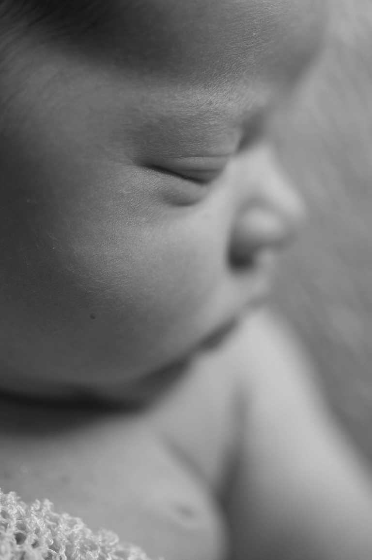 adelaide-newborn-photographer_0007