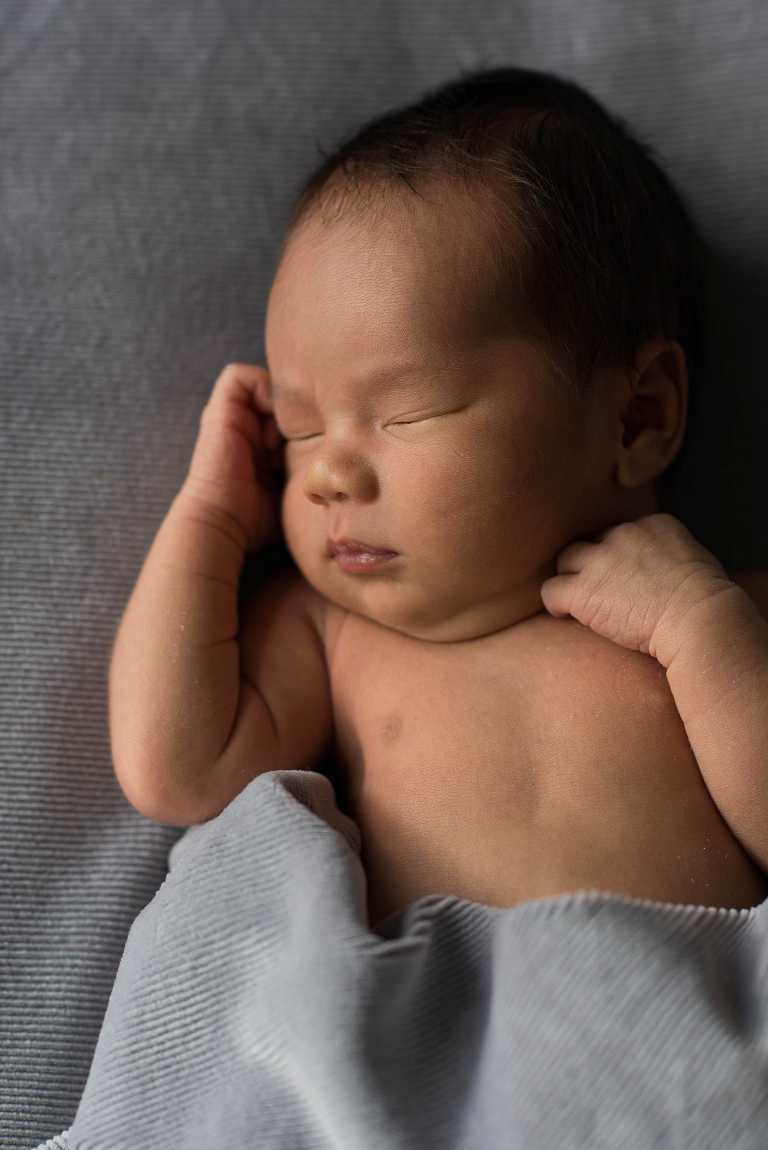 adelaide-newborn-photographer_0013