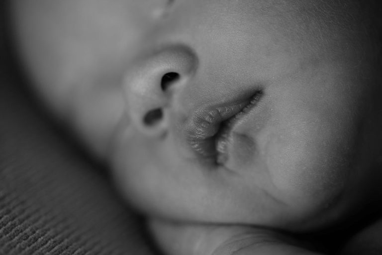 adelaide-newborn-photographer_0017